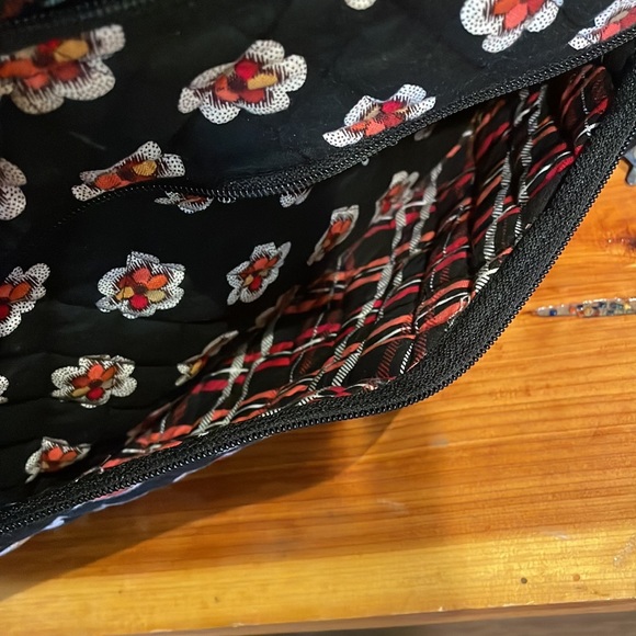 Vera Bradley Bag & Wallet - Picture 11 of 13